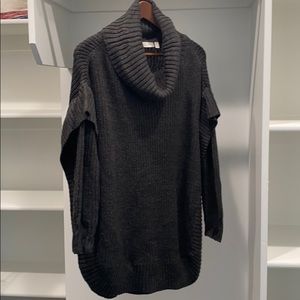 *Spring cleaning* Maternity / Nursing sweater